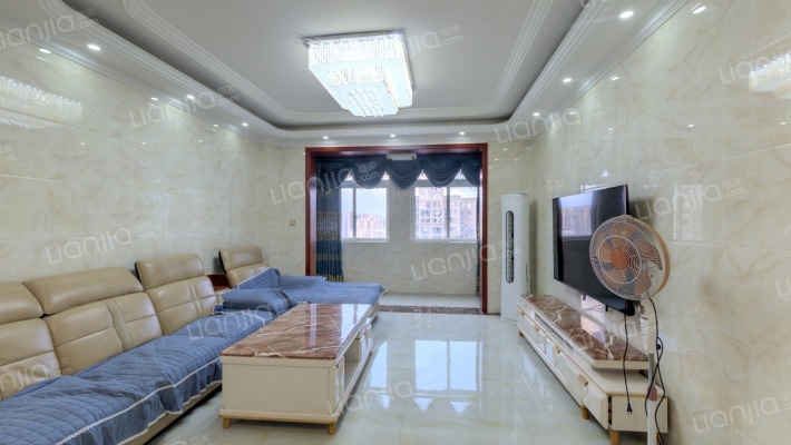 瑞居海布斯卡二手房实景图