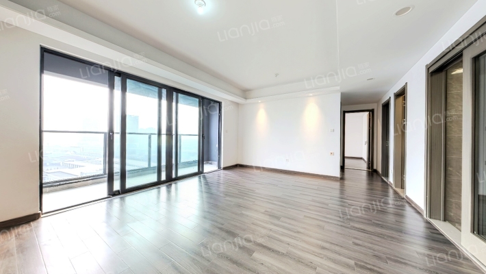 宽泰铂园二手房实景图