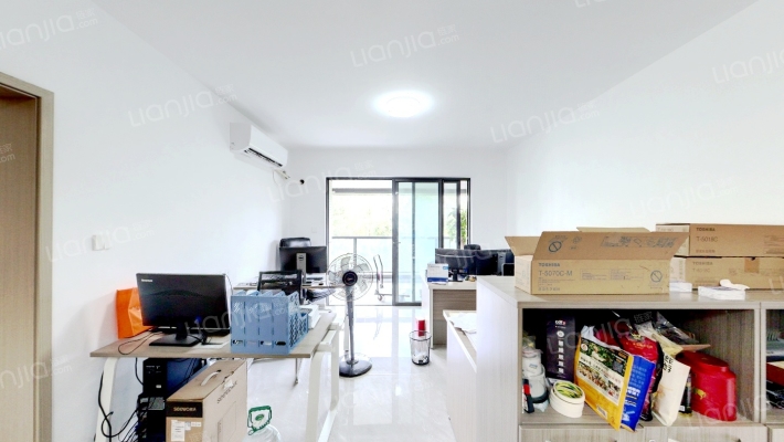 千江悦卓悦畔二手房实景图