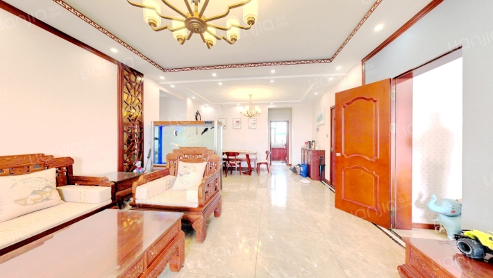 盛世华府(奎文区)二手房实景图