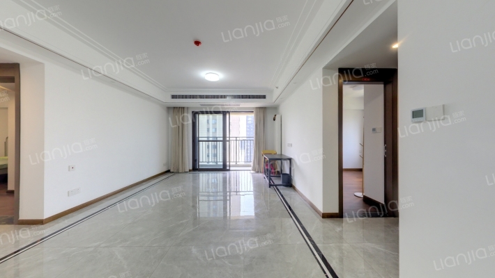 汉悦府坤璟二手房实景图