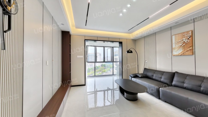 长投绿城兰园二手房实景图