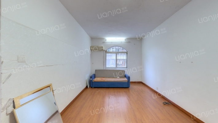 宏航新城二手房实景图