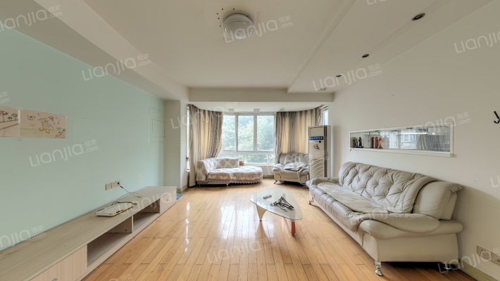 世纪华庭二手房实景图