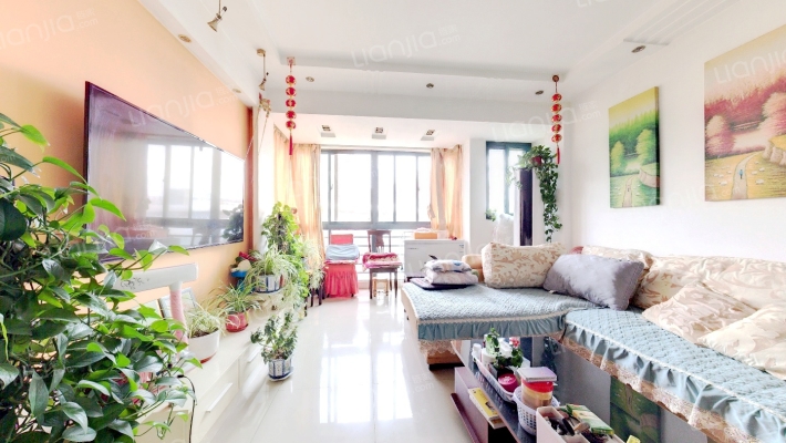 八菱华庄二手房实景图