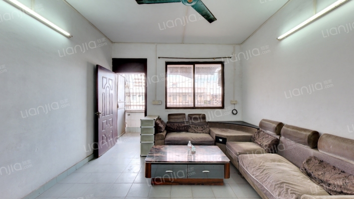 鸿图一街二手房实景图