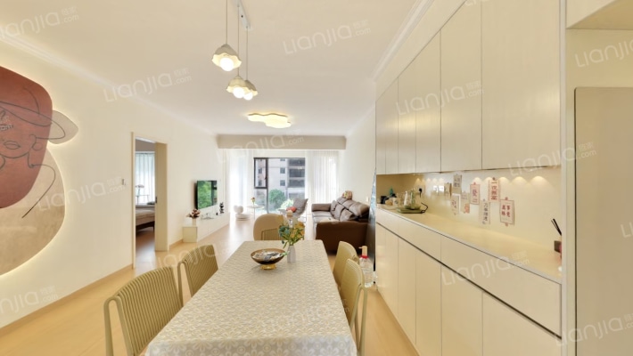 日盛湖湘花苑二手房实景图