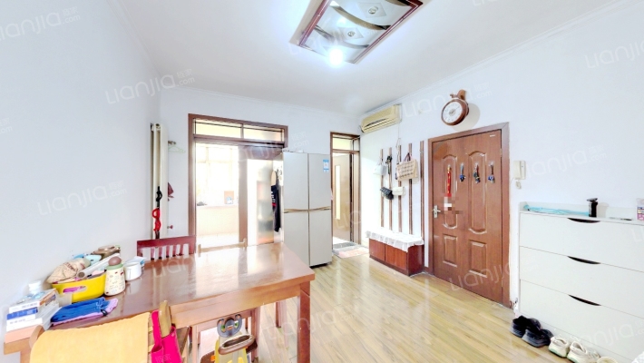 水源街136号二手房实景图