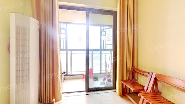 龙光城珑寓二手房实景图