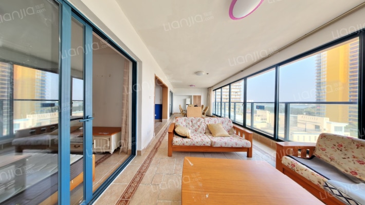 万科双月湾2期二手房实景图