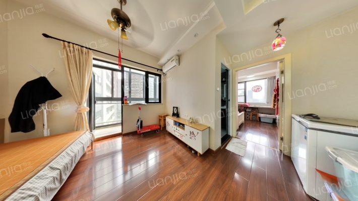 新长江国际二手房实景图