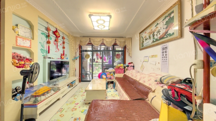 昌泰鑫金绿洲二手房实景图