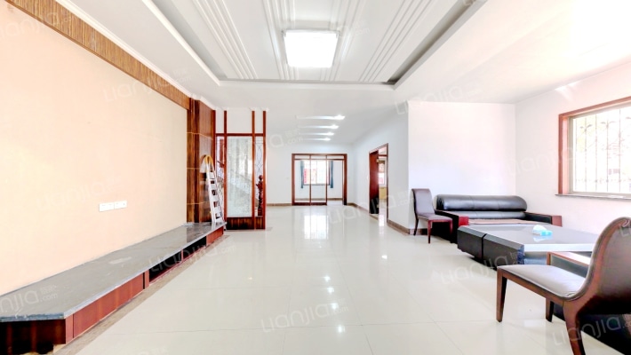 名湖花园别墅二手房实景图