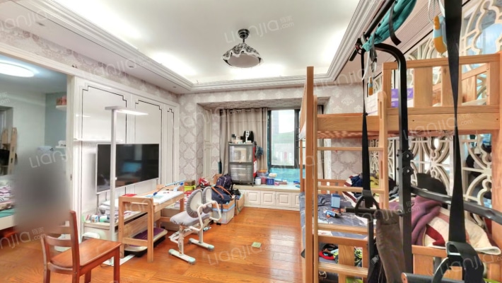 群升白马郡A区二手房实景图