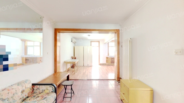 舜耕路2至12号二手房实景图