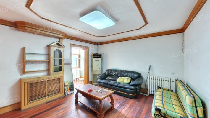 蓝苑小区二手房实景图