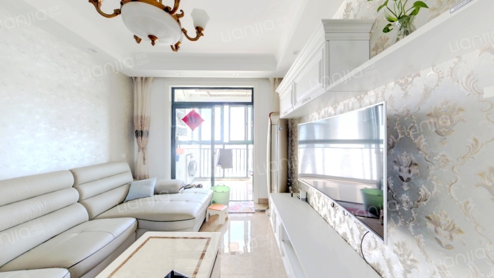 翡翠花园翠湖苑二手房实景图