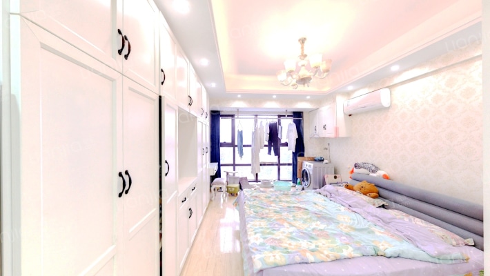 九龙国际大厦二手房实景图