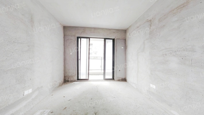 中央豪庭二手房实景图