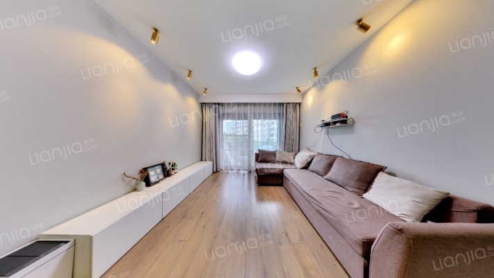 中海丽苑二手房实景图