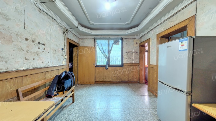 新添大道南段18号二手房实景图