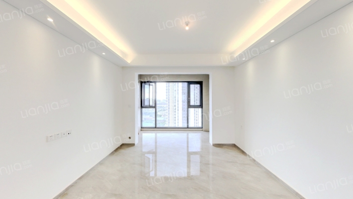 保利云锦二手房实景图