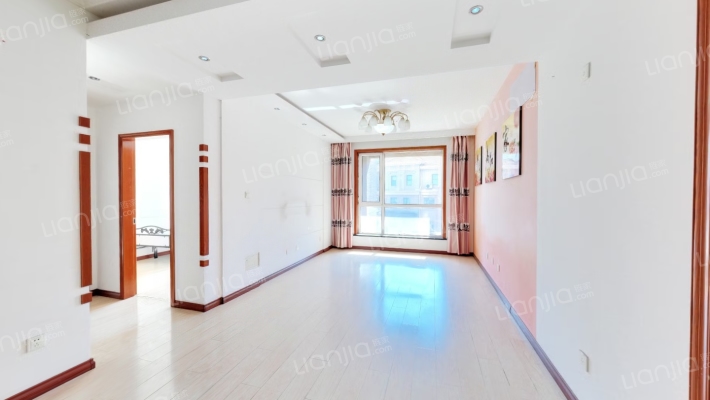 中海华庭二手房实景图