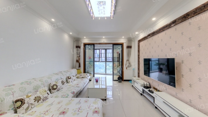 名家翡翠花园二手房实景图