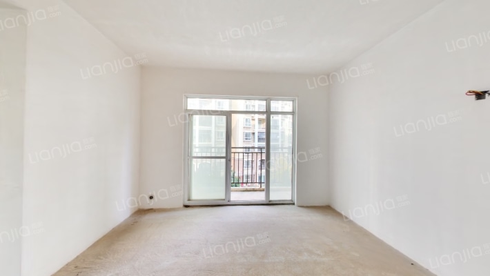 日月山水西区二手房实景图