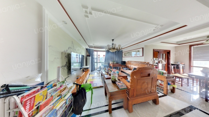 泊金湾二手房实景图