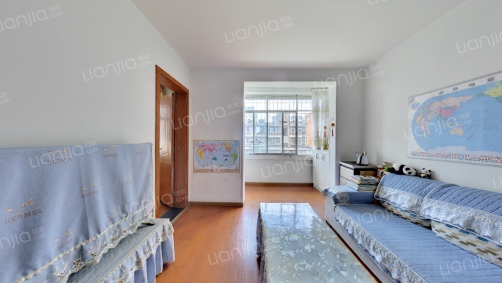 白塔路住宅小区二手房实景图