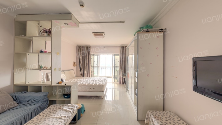 蓝色国际二手房实景图