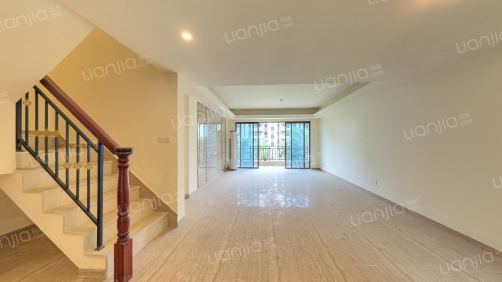 南宁碧桂园·雍璟台二手房实景图