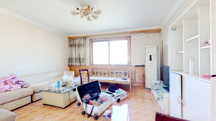 常泰里荣馨园二手房实景图