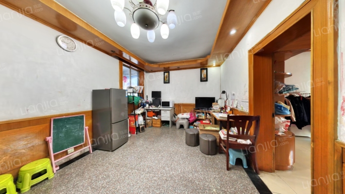 梅林新村二手房实景图