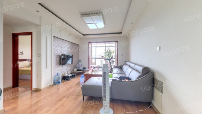 河滨森邻A区二手房实景图