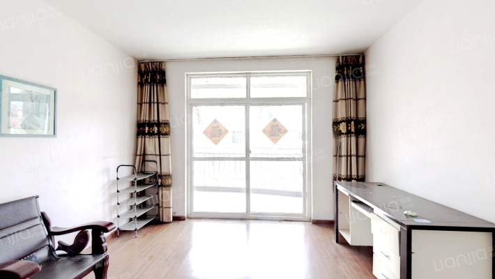 阳光花园二手房实景图