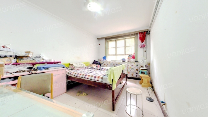 金马小区腾飞园二手房实景图