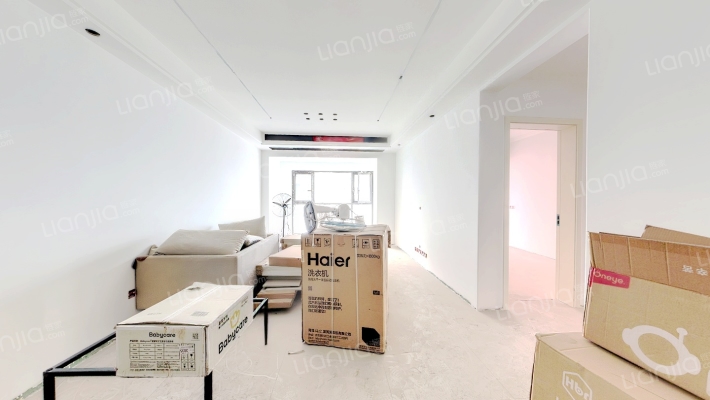 融创江南融府二手房实景图