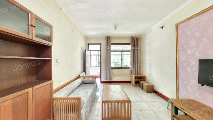 王舍人庄405号二手房实景图