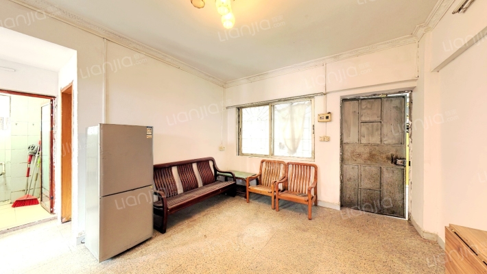 信怡楼二手房实景图