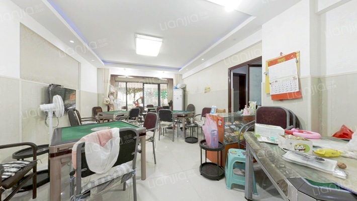 温哥华南苑二手房实景图