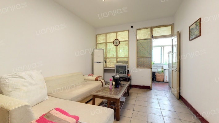 面粉厂家属院二手房实景图