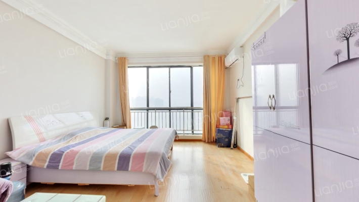 万象时代广场二手房实景图