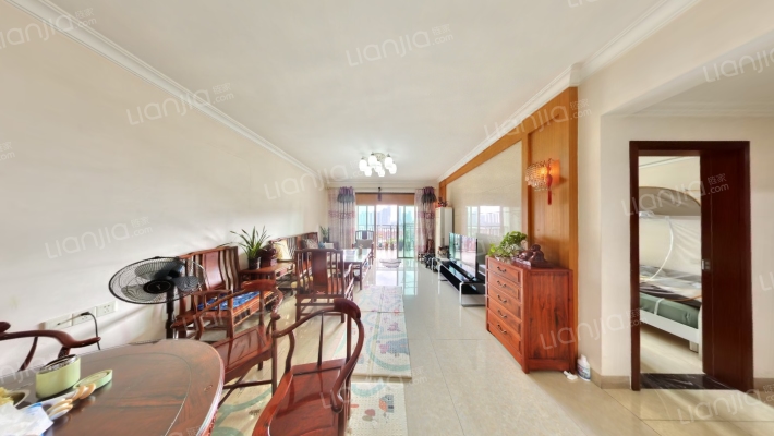 海景蓝湾二手房实景图