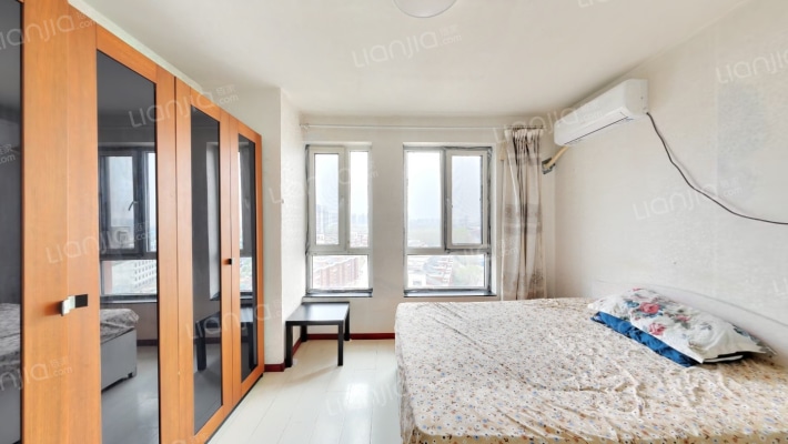 青年派二手房实景图