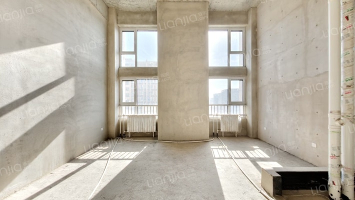 德隆二期二手房实景图