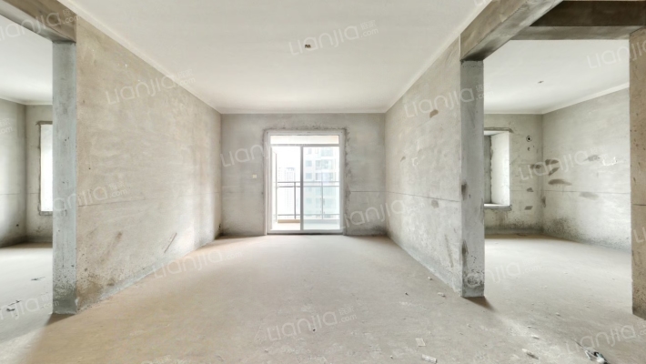 卧龙墨水湖边二手房实景图