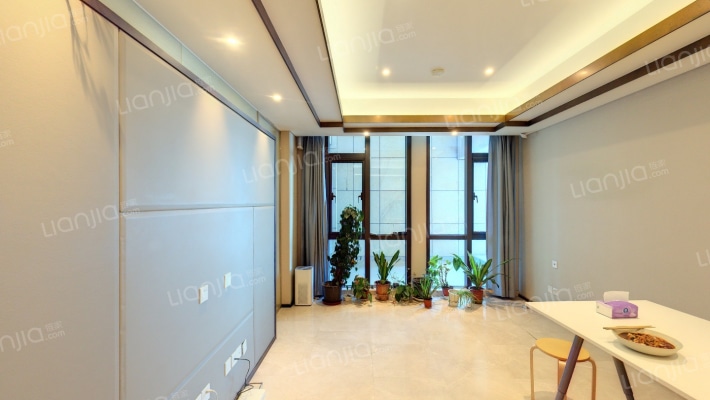 招商津湾天玺二手房实景图