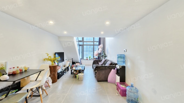 艺城PGC紫金中心二手房实景图